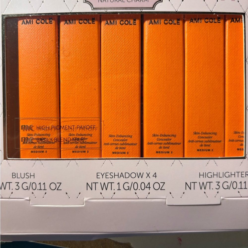 Ami Cole Deep 1 Skin-Enhancing Concealer